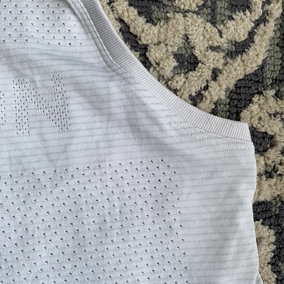 Lululemon swiftly breathe crop tank in white - Picture 8 of 15